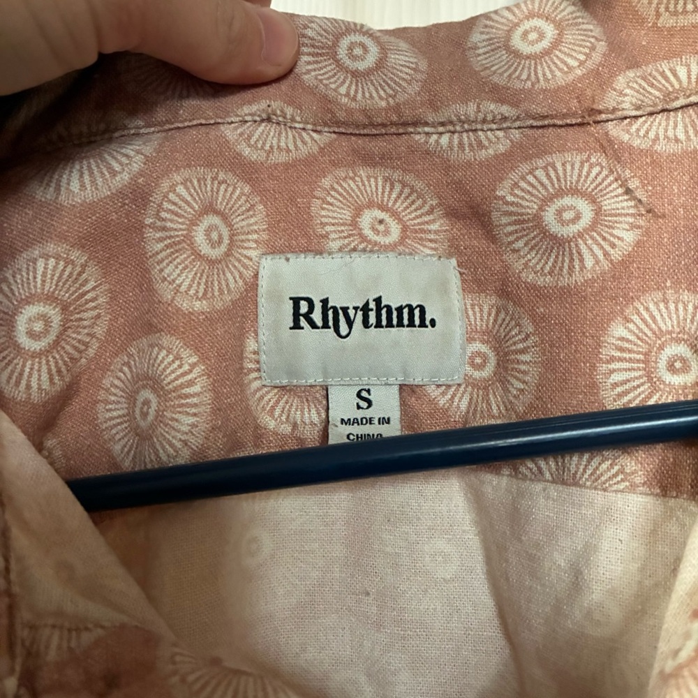 Rhythm Linen pattern button down - Picture 2 of 4